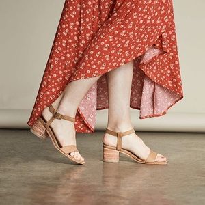 Nisolo Lucia Block Heel - Sand 7.5